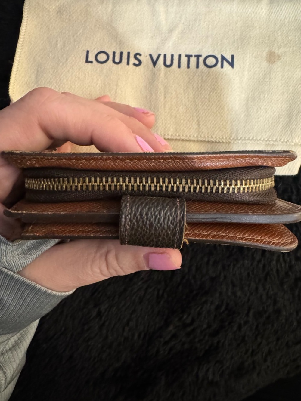 Louis Vuitton Monogram Canvas Small Wallet in Brown and Gold unisex - Picture 5 of 9